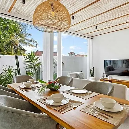 Alicante Villa By Dh